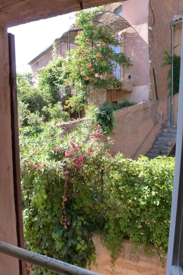 La Cachette Centre Village Roussillon en Isere Extérieur photo